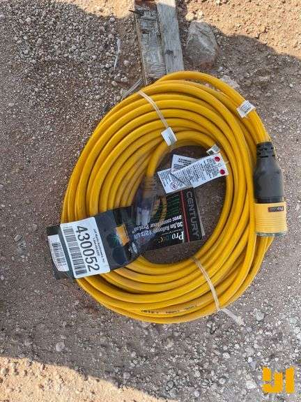 UNUSED CENTURY PROLOCK 100 FT EXTENSION CORD