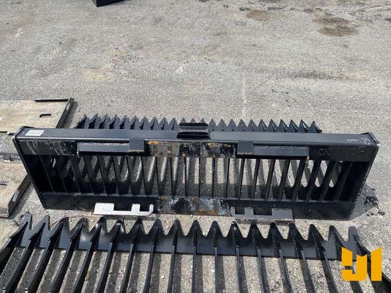 UNUSED QT FINE SKELETON BUCKET HIGH SIDE 72 INCH