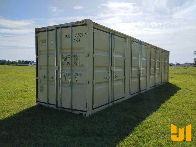 2025 40' CONTAINER SN: ZXJU0205855