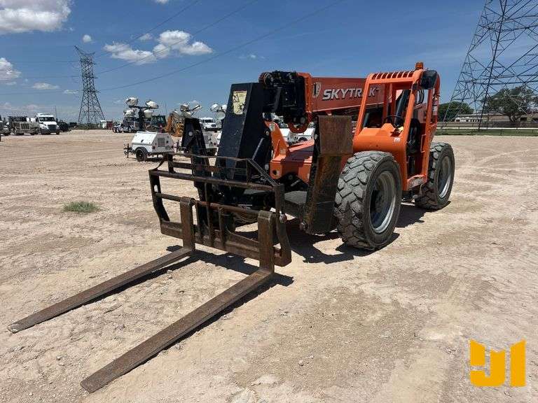 2018 JLG 10054 10000 LB TELESCOPIC FORKLIFT SN: 0160092764
