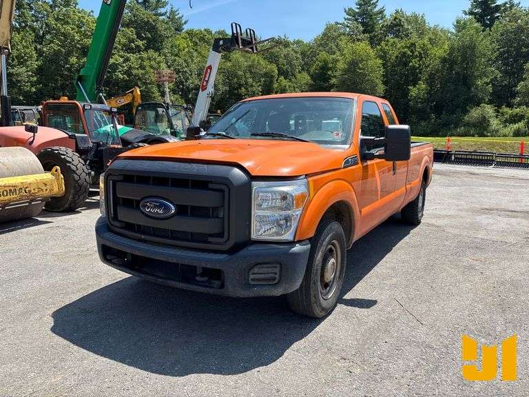 2015 FORD F-250 EXTENDED CAB 4X4 PICKUP VIN: 1FT7X2A65FEA00287