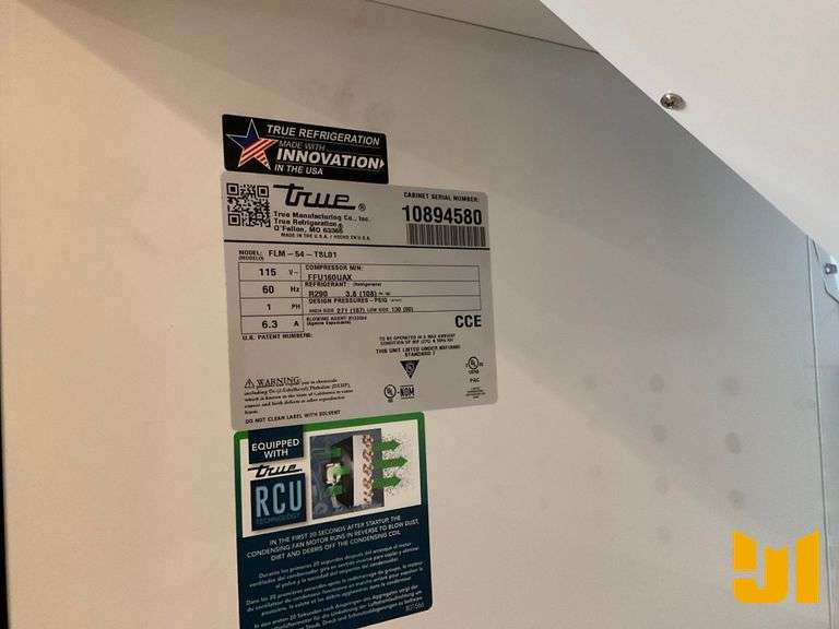 TRUE FLM-54-TSL01 REFRIGERATED MERCHANDISER