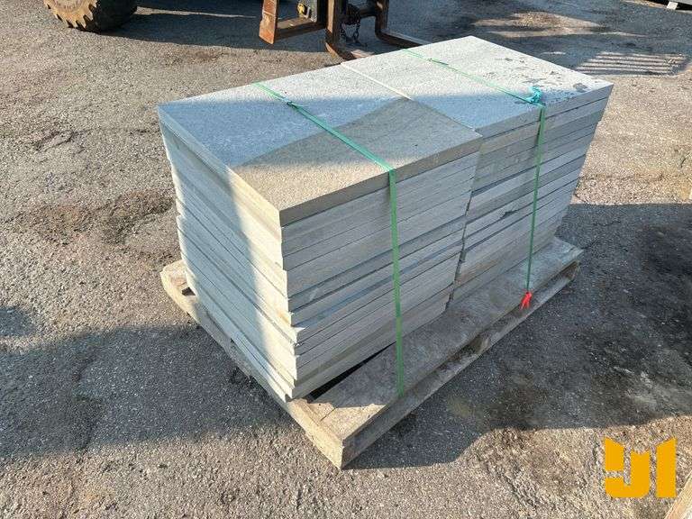 PALLET OF 23 1/2”X23 1/2” BLUE STONE PAVERS