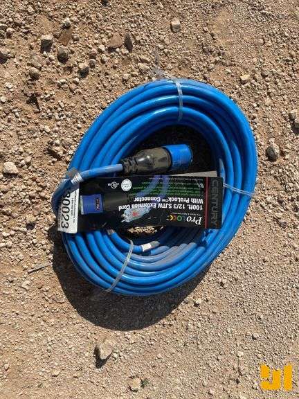UNUSED CENTURY PROLOCK 100 FT EXTENSION CORD