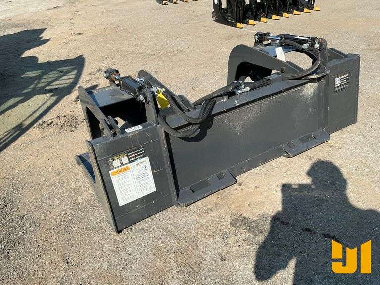 2023 WOLVERINE  GB-11-72W 72 INCH SN: ZW-04782