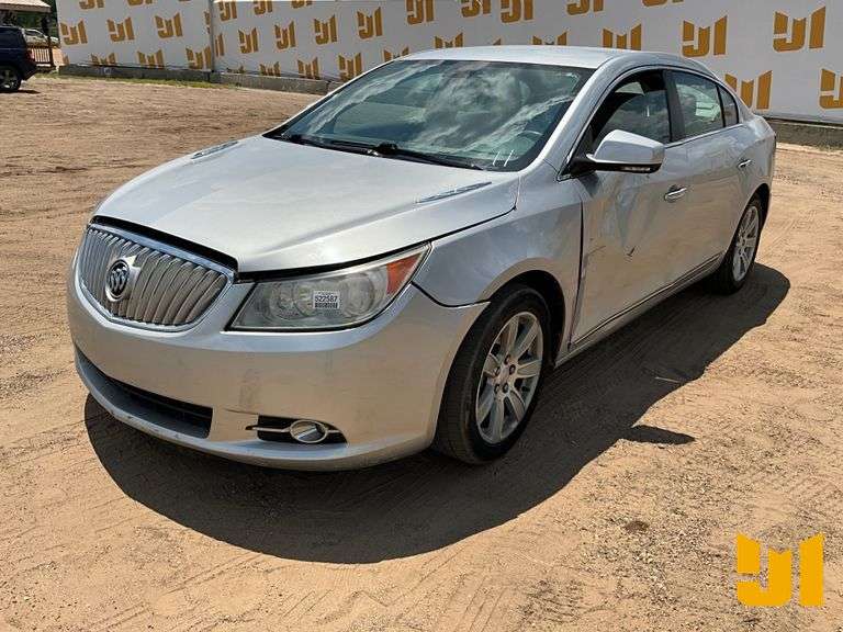 2011 BUICK LACROSSE VIN: 1G4GC5ED4BF182425 FWD