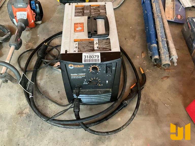 HOBART PORTABLE WELDER SN: NE410227Y