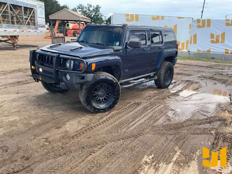 2007 HUMMER H3 VIN: 5GTDN13E178213026 4WD