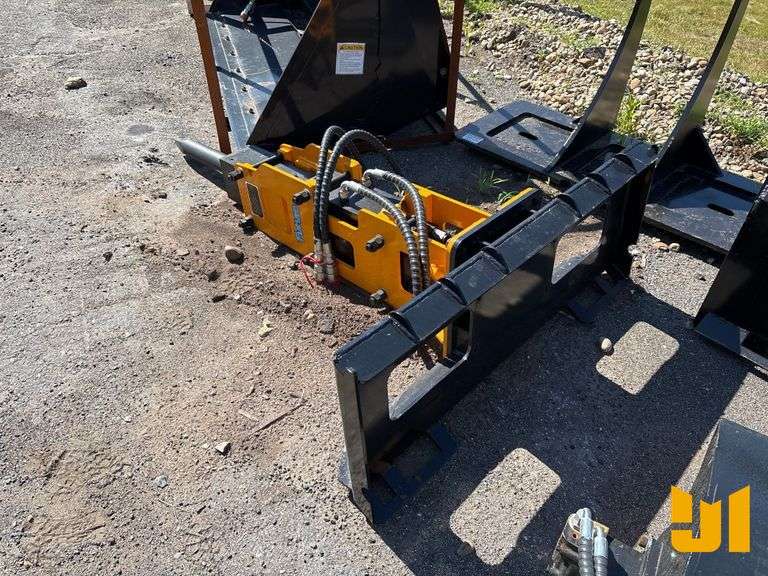 FUTURE FT-P680 HYDRAULIC HAMMER SN: FT-PSC6802412108