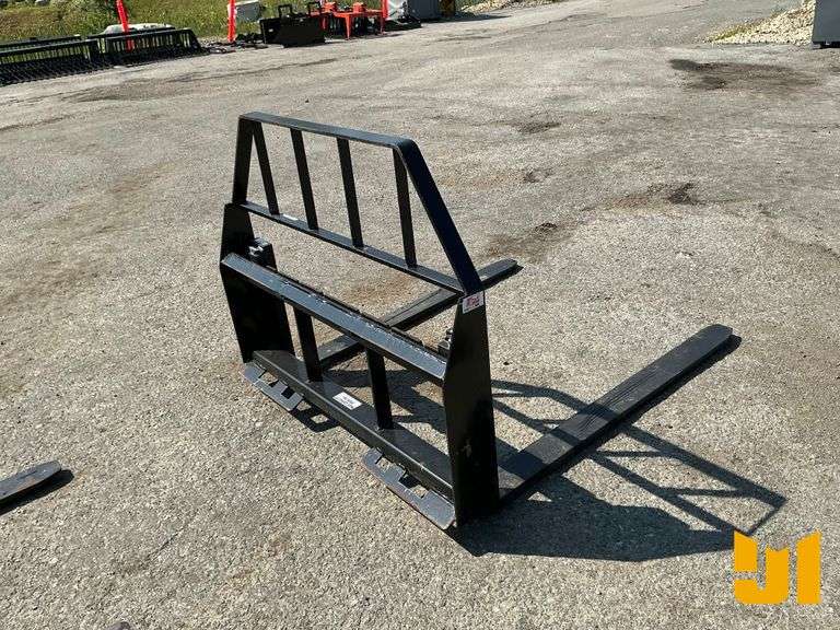 KIVEL FORKS