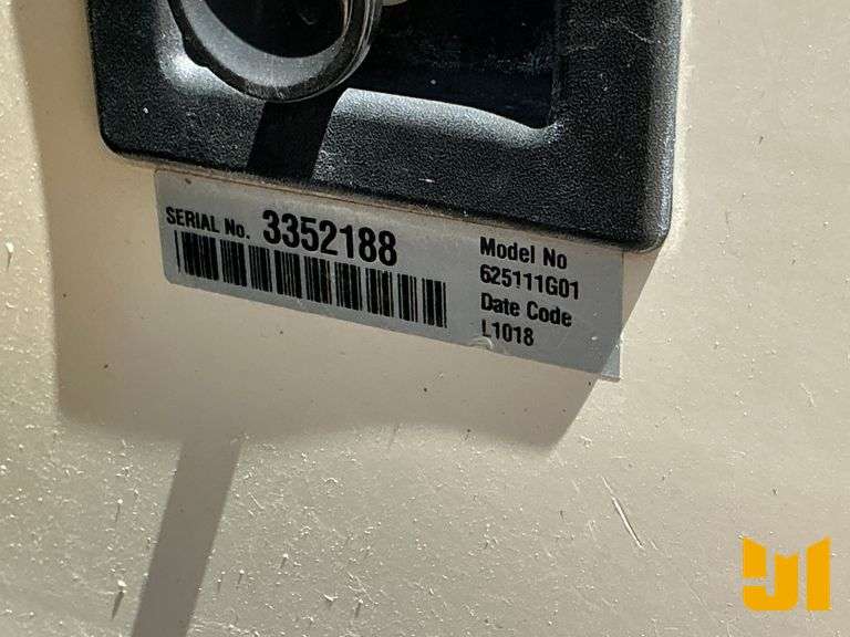 2018 EZ GO TXT GOLF CART SN: 3352188