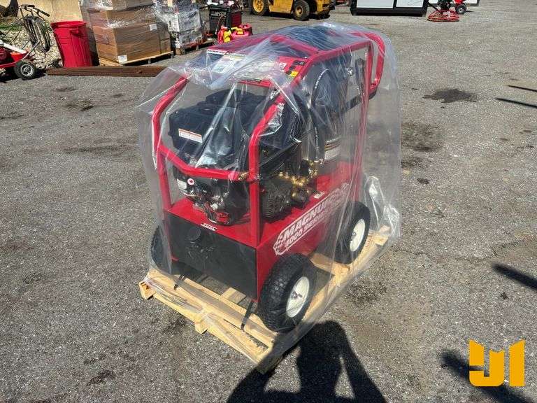 UNUSED 2025 EASY-KLEEN MAGNUM GOLD 4000 SERIES PRESSURE WASHER SN: 252913