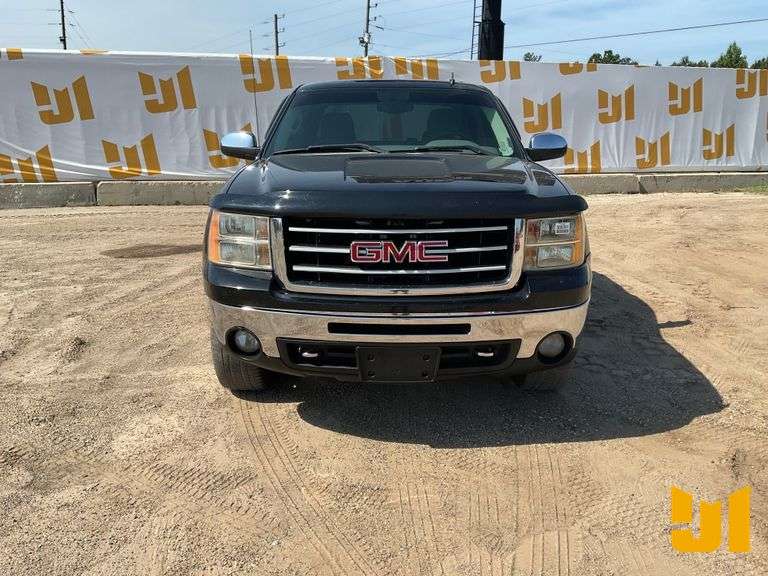 2008 GMC SIERRA 1500 VIN: 157228
