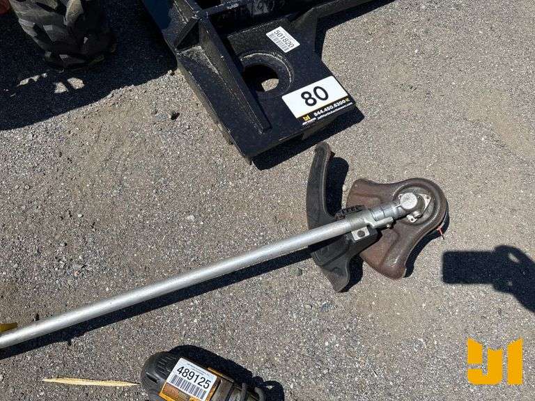 JOHN DEERE