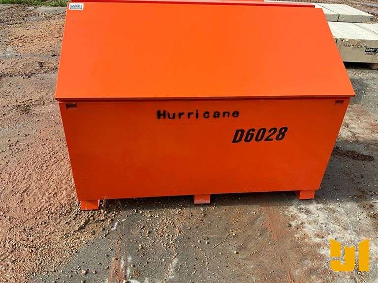 UNUSED HURRICANE D6028