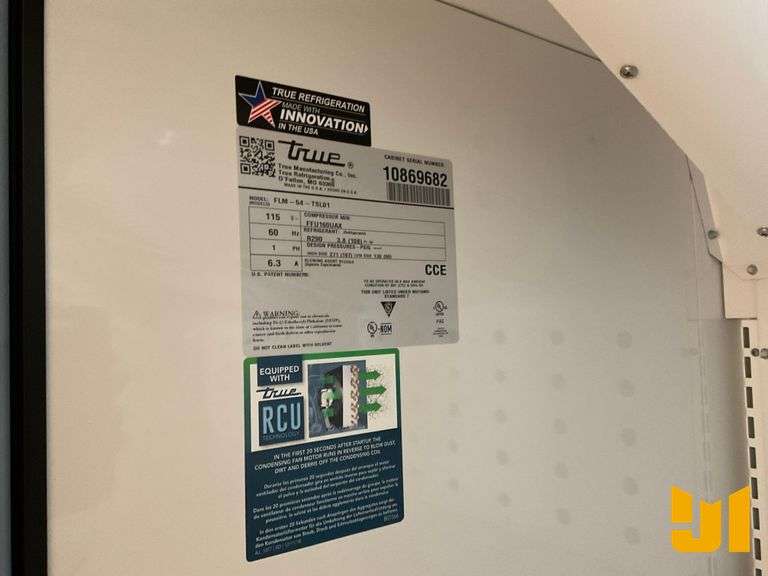 TRUE FLM-54-TSL01 REFRIGERATED MERCHANDISER