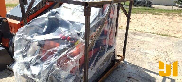 UNUSED TPM-T460 STAND ON MULTI TERRAIN LOADER SN: 20250615