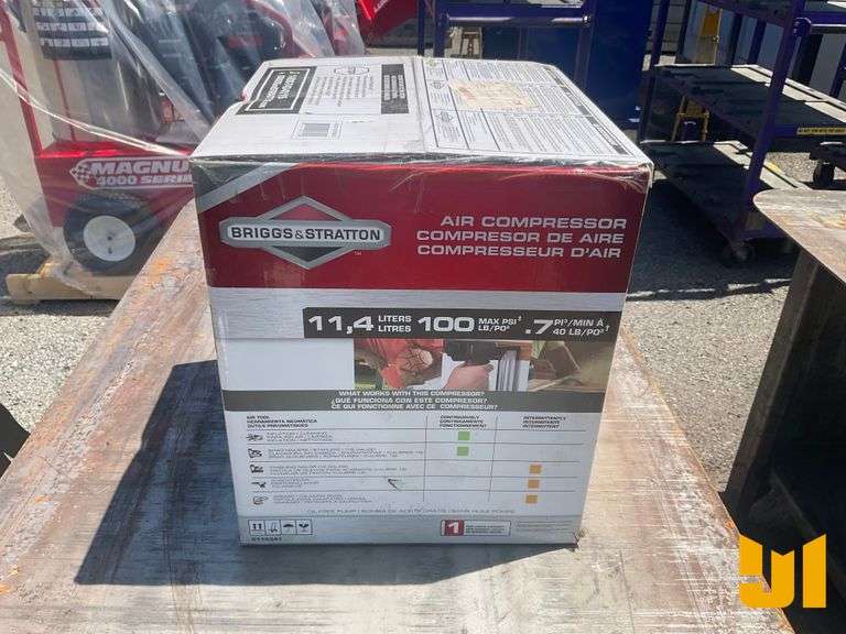 UNUSED BRIGGS & STRATTON AIR COMPRESSOR