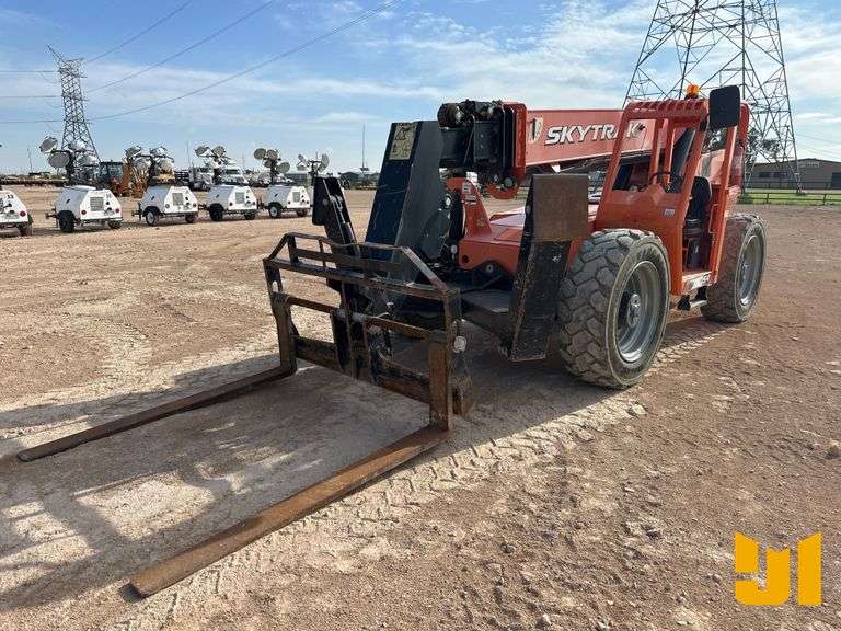 2018 JLG 10054 10000 LB TELESCOPIC FORKLIFT SN: 160091523