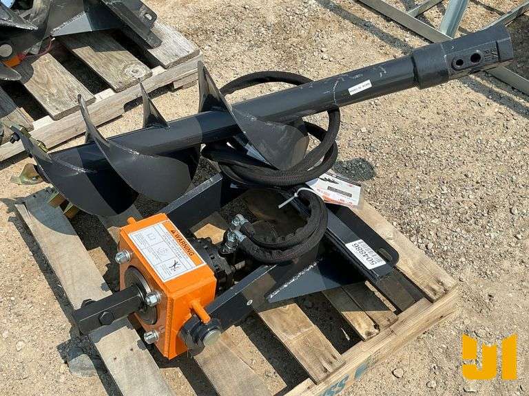 UNUSED 2025 WOLVERINE MAD-12-12D HYDRAULIC AUGER SN: ZW-01245