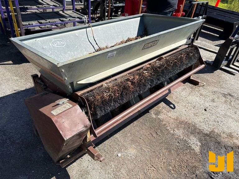 TURFCO F12D SN: 598766