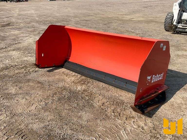 BOBCAT 8’ SNOW PUSHER