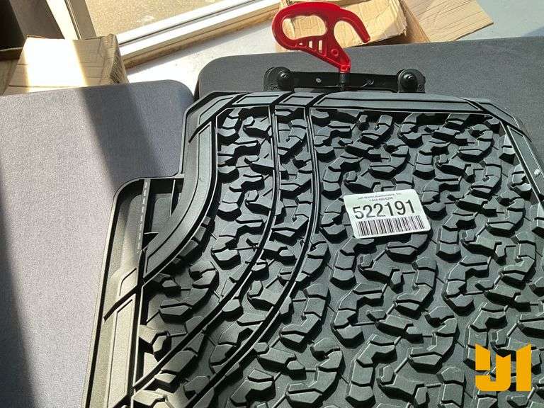 TRUCK FLOOR MATS CUT TO FIT