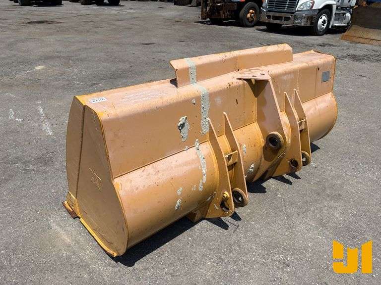 CAT 472-6547 89” SMOOTH BUCKET SN: CH-07-05221-18 TO FIT 910/914/918