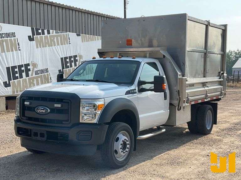 2012 FORD F-450 XL 4WD SINGLE AXLE DUMP TRUCK VIN: 1FDUF4HY6CEC96260