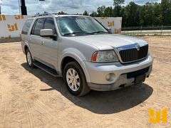 2003 LINCOLN NAVIGATOR VIN: 5LMFU27R33LJ02841 2WD