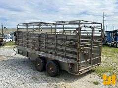 W-W GOOSENECK CATTLE TRAILER