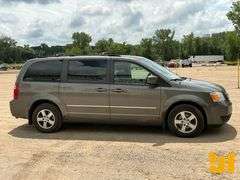 2010 DODGE GRAND CARAVAN SXT VIN: 2D4RN5D10AR446586 FWD