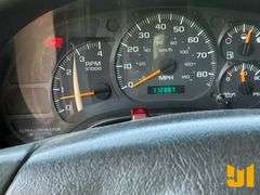 2007 GMC 8500 SINGLE AXLE CREW CAB FLATBED TRUCK VIN: 1GDV8C4B27F423628