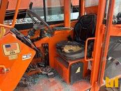 2017 JLG 1054 10000 LB TELESCOPIC FORKLIFT SN: 0160079156