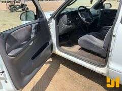 2000 DODGE DAKOTA EXTENDED CAB 4X2 PICKUP VIN: 1B7GL22N0YS708520