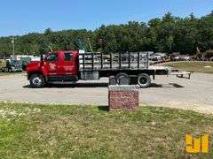 2007 GMC 8500 SINGLE AXLE CREW CAB FLATBED TRUCK VIN: 1GDV8C4B27F423628