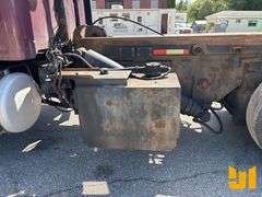 1994 PETERBILT 357 TRI ROLL OFF TRUCK VIN: 1XPAL60X2RN353155