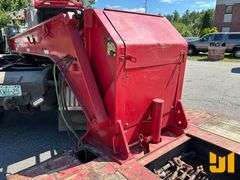 2002 TALBERT TALBERT HYDRAULIC FOLDING NECK FOLDING NECK LOWBOY TRAILER VIN: 40FSK704921021213