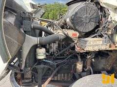 2005 STERLING 8500 TRI ROLL OFF TRUCK