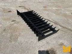 UNUSED ROOT RAKE 70 INCH