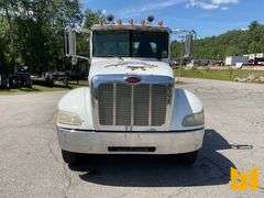 2011 PETERBILT 330 SINGLE AXLE ROLLBACK TRUCK VIN: 2NPNHM6X6BM109006