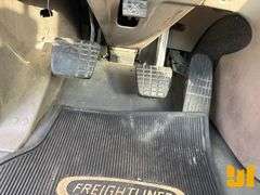 2014 FREIGHTLINER CASCADIA TANDEM AXLE DAY CAB TRUCK TRACTOR VIN: 3AKJGEDY4FDGJ7156