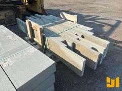 PALLET OF BLUE STONE PAVERS