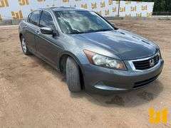 2008 HONDA ACCORD VIN: JHMCP26488C071809 FWD