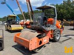 2011 HAMM 3205 SINGLE DRUM VIBRATORY ROLLER SN: H1580214