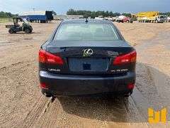 2008 LEXUS IS VIN: JTHCK262085027451 2WD