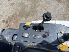 GROUNDHOG ZH12G MINI EXCAVATOR SN: 24ZH12G1123