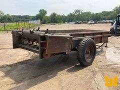 MANURE SPREADER