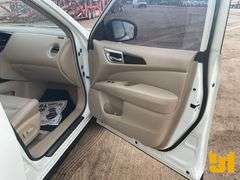 2013 NISSAN PATHFINDER VIN: 625653
