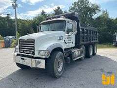 2012 MACK GU (GRANITE) TRI-AXLE DUMP TRUCK VIN: 1M2AX04Y2CM011168